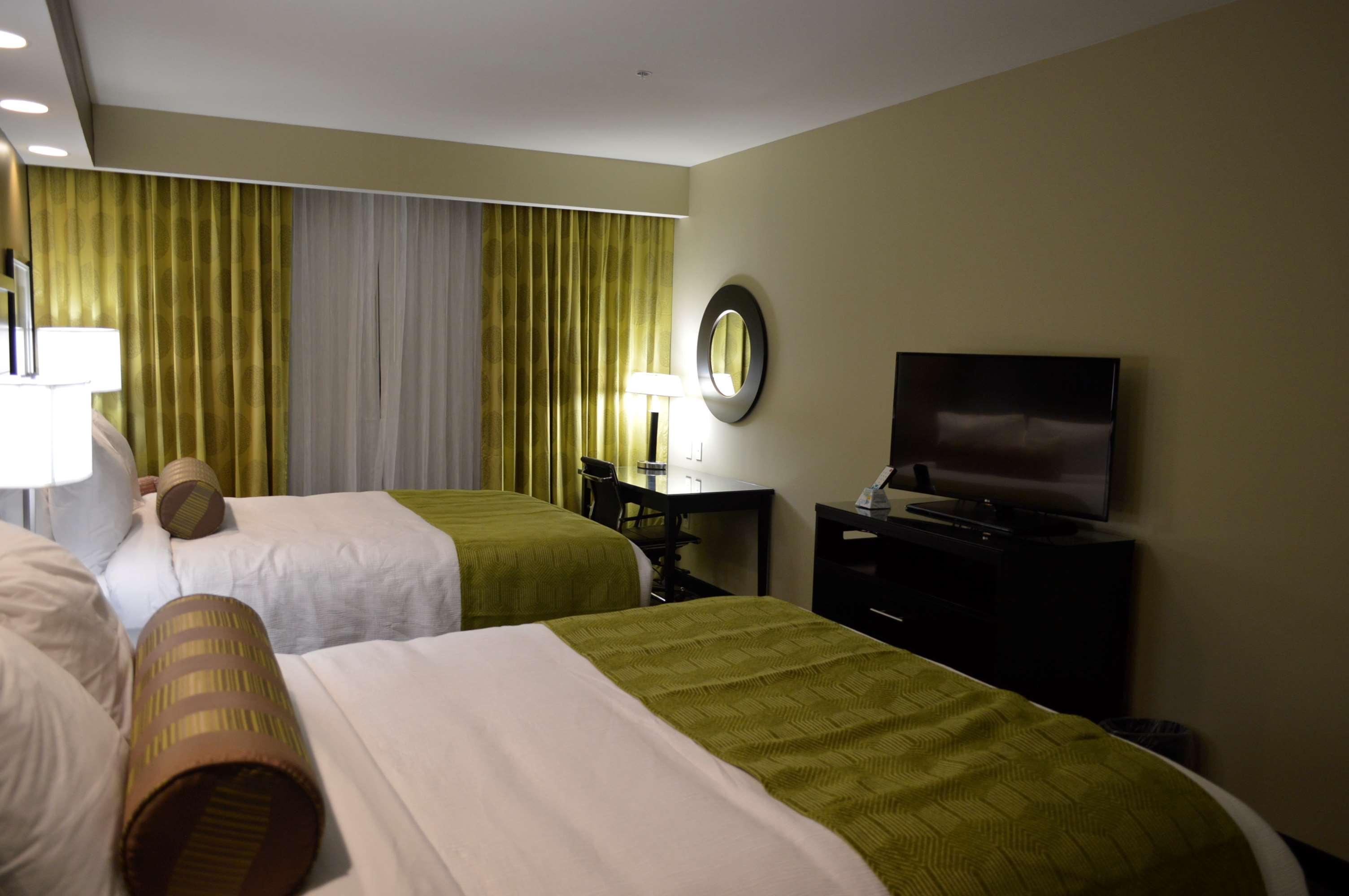 Best Western Plus University Inn Hattiesburg Buitenkant foto