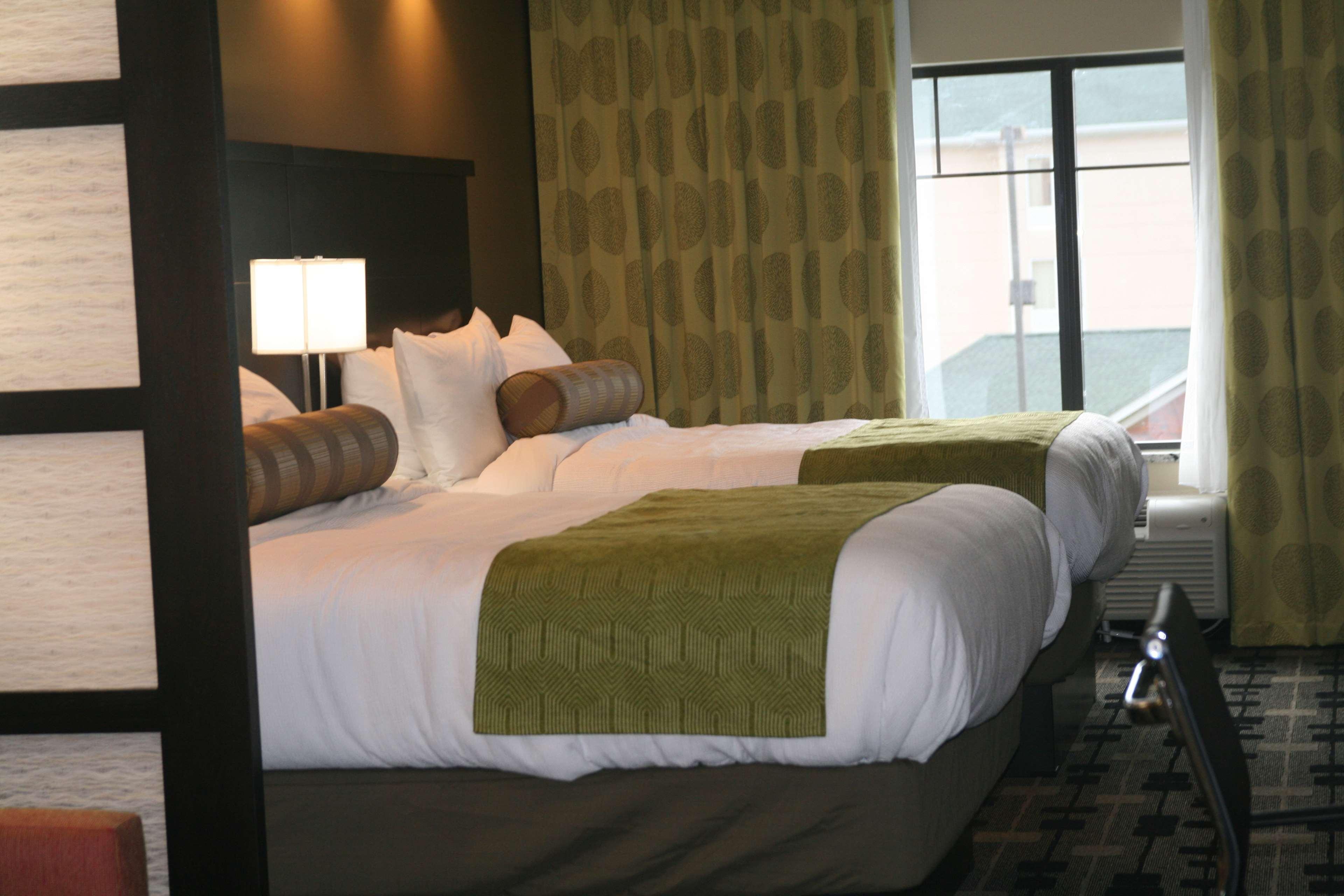 Best Western Plus University Inn Hattiesburg Buitenkant foto